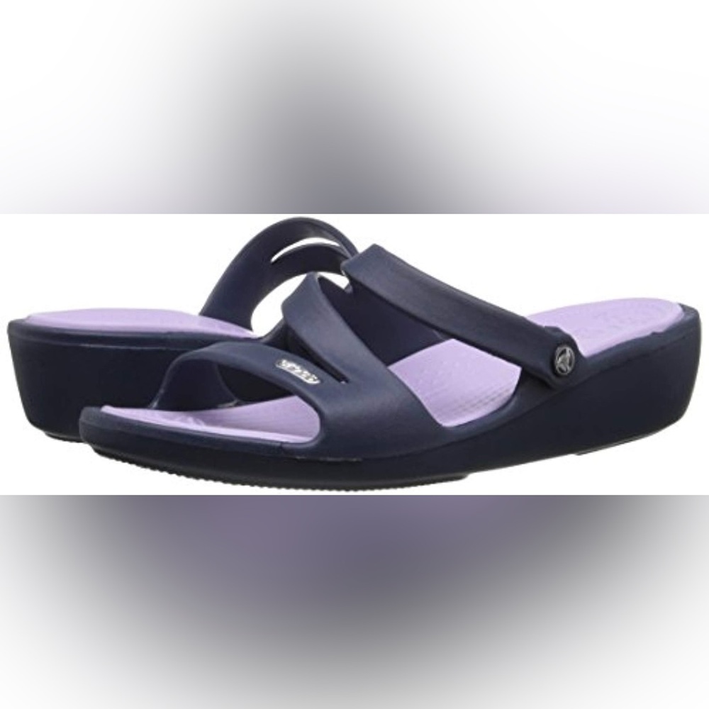 ***** Crocs Women's Navy Blue Patricia Wedge Sandals Size 9 *****